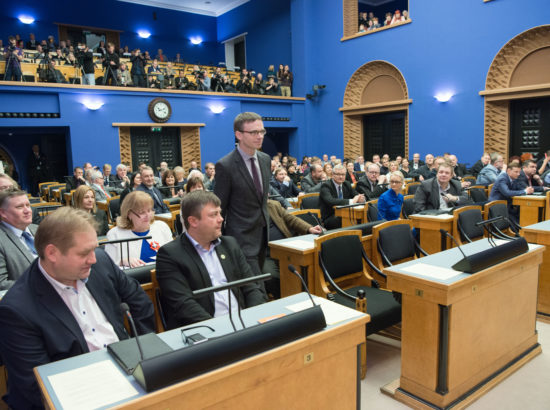 Riigikogu täiskogu istung, uus valitsus ja Riigikogu liikmed andsid ametivande